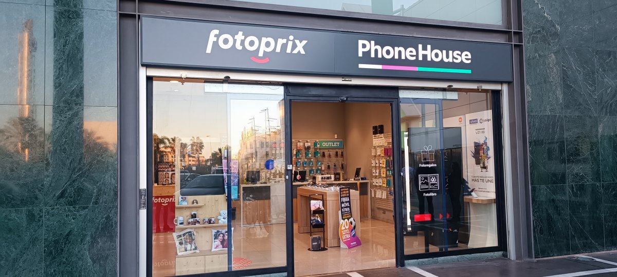 The Phone House Y Fotoprix Gran Plaza Shopping The Phone House Y Fotoprix Gran Plaza Shopping